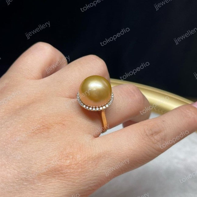 Classic South Sea Pearl Ring - Grade AAA+