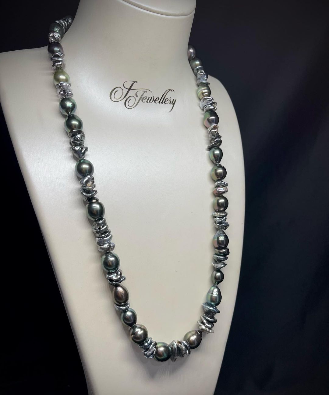 Sophisticated Mix Tahiti Keshi Baroque Pearl Necklace