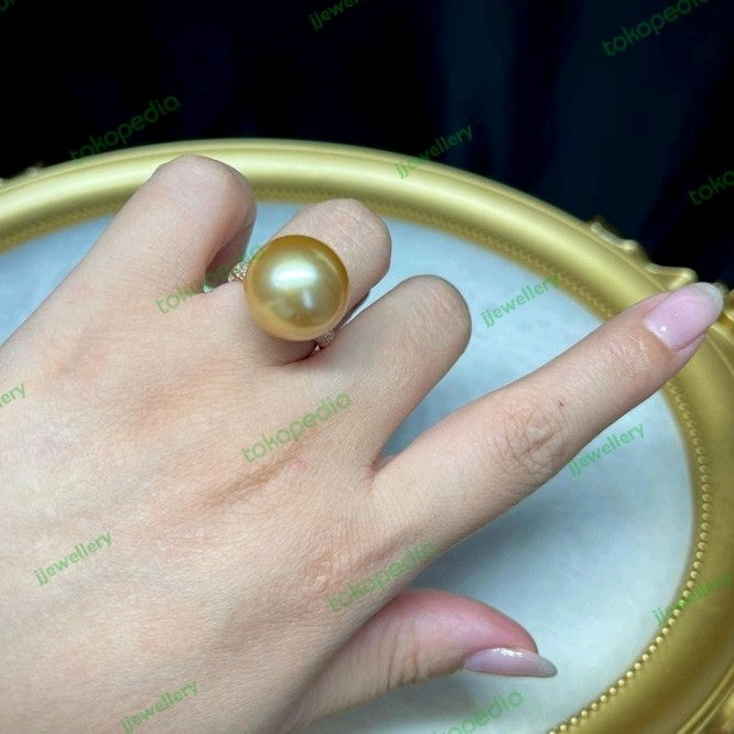 Classic South Sea Pearl Ring