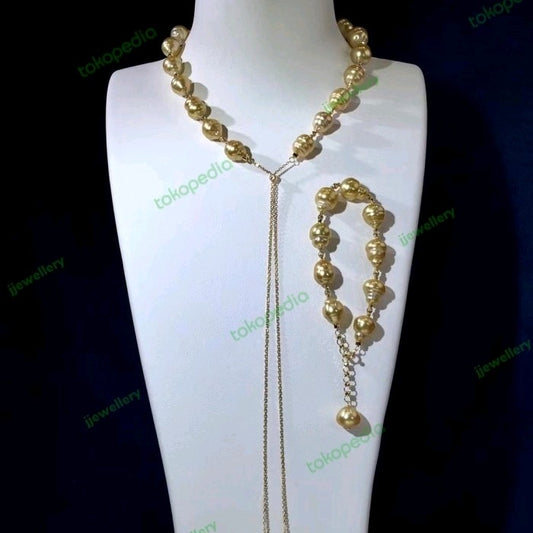 South Sea Pearl Necklace + Bracelet