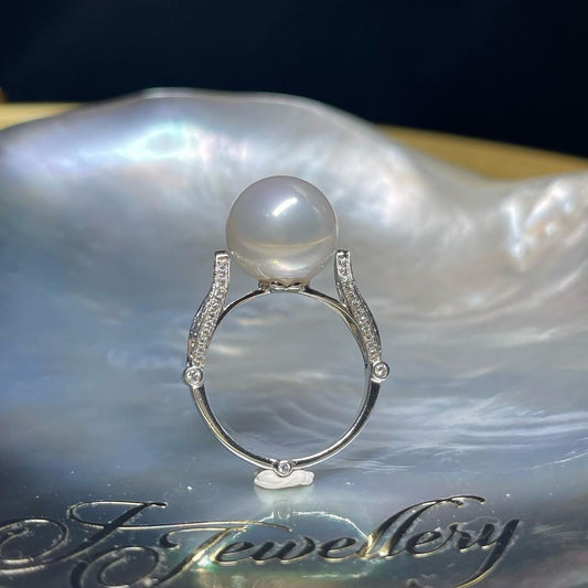 Classic Edison Pearl Ring