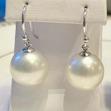 Simple South Sea Pearl Earrings