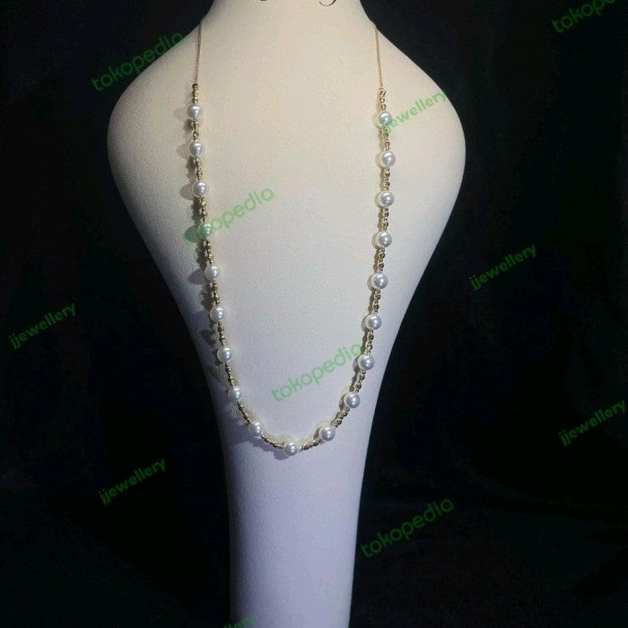 Backdrop Akoya Pearl Necklace