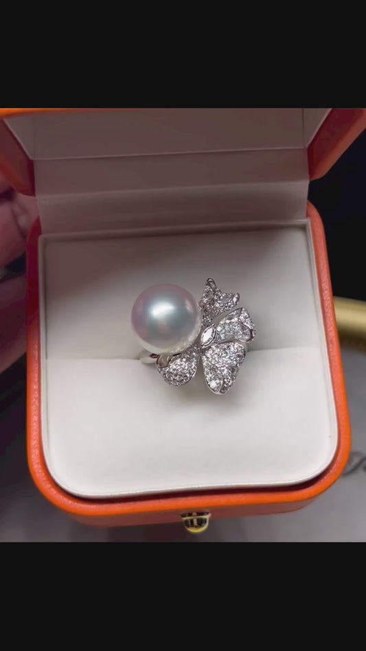 Classic South Sea Pearl Ring